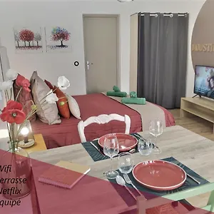 Studio Tout Confort, Terrasse, Calme #7 Appartamento